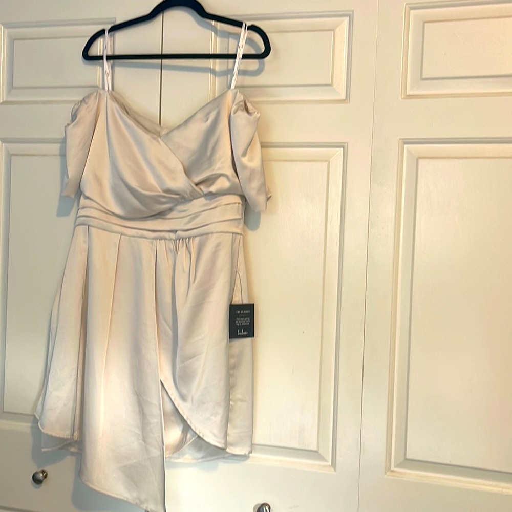 Lulus Size XL white Mini dress